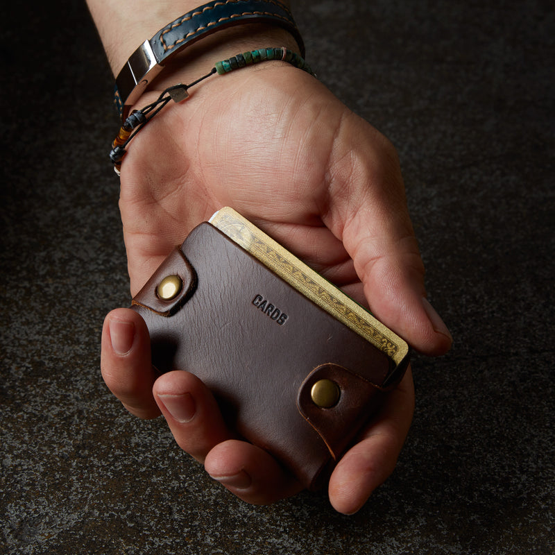 HDE CARD CASE No. 50 | 60% Off